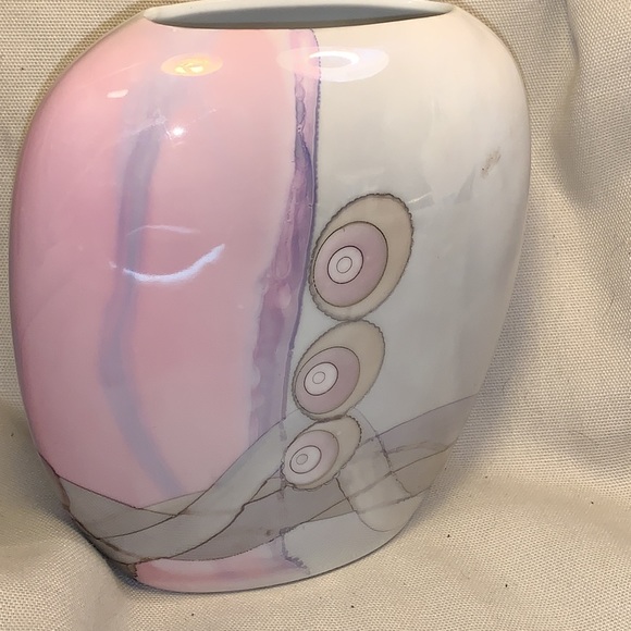 Vintage Hand Made 1988 vase - Picture 16 of 16